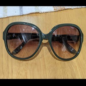 Chloe forest green sunglasses